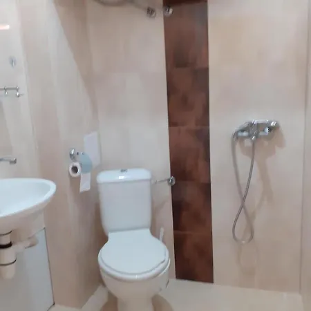 Бялата Къща Калугерица Guest house Kaspichan