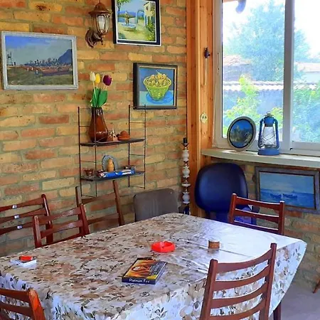 Guest house Бялата Къща Калугерица Kaspichan